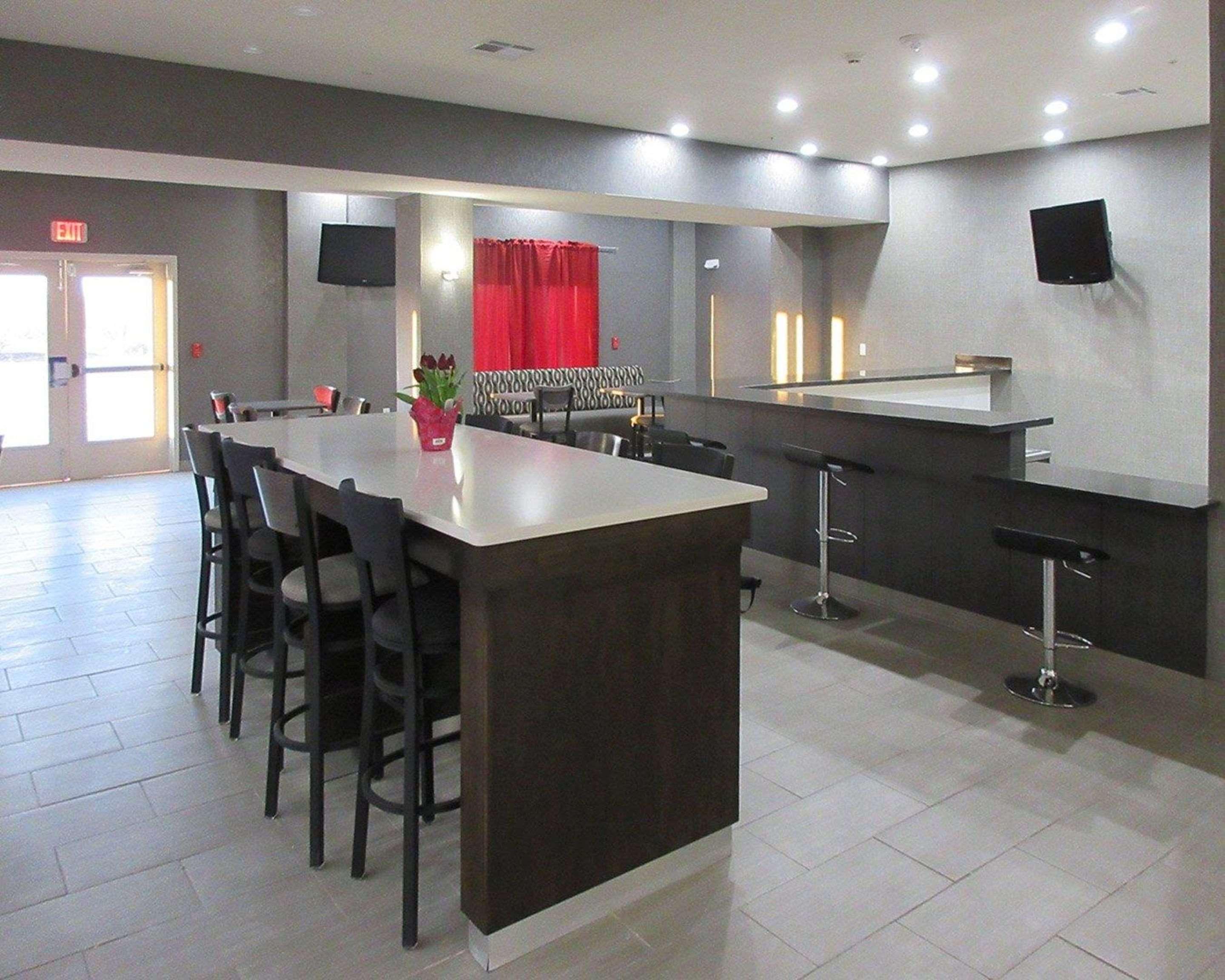 Mainstay Suites Odessa Extérieur photo